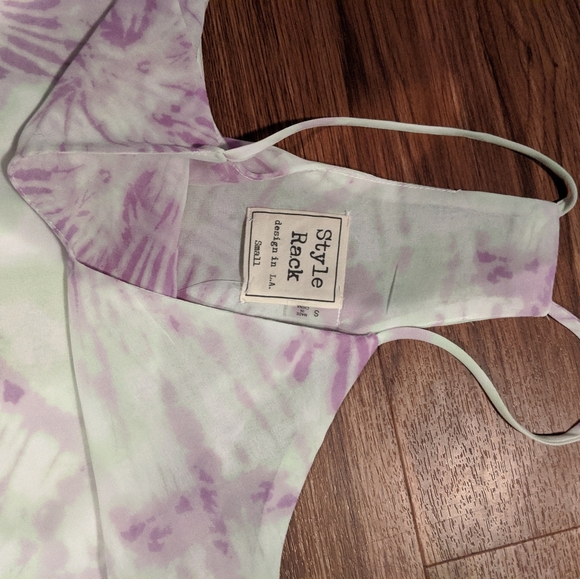Boutique Tie Dye Tank - Picture 3 of 4